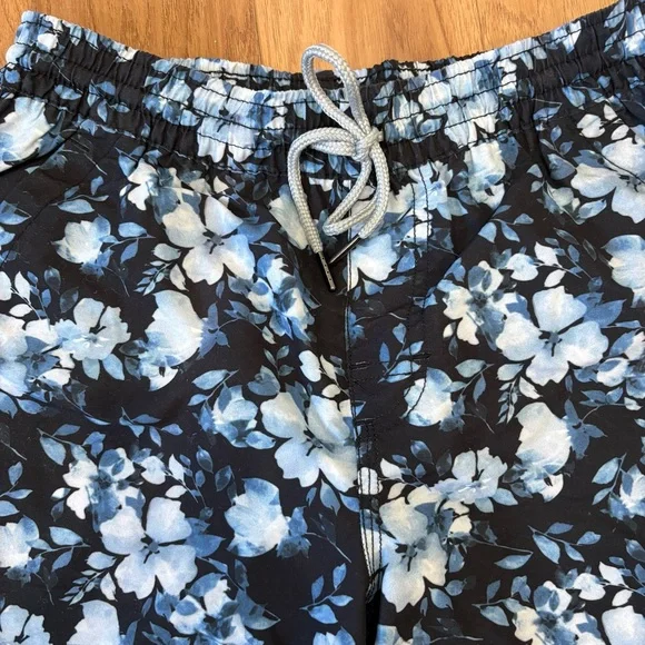 7 Diamonds Blue Floral men’s swim trunks - Picture 2 of 4